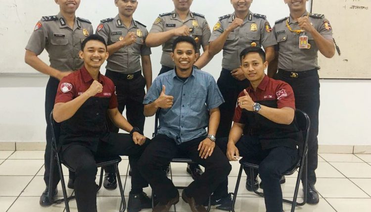 Mahasiswa Mabes Polri Bangga Bisa Berkuliah Di STMIK Nusa Mandiri- Wartawan