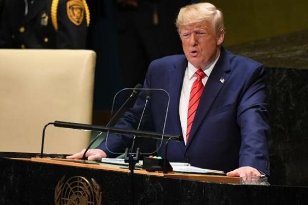 Trump Gelontorkan Rp1.549 Triliun, Warga AS Gratis Tes Covid-19 dan Digaji Negara