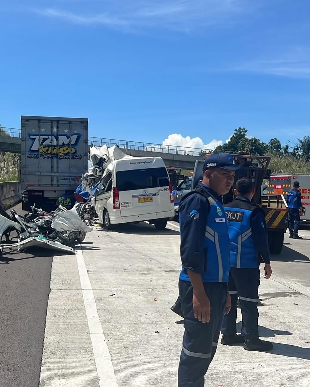 Fakta-fakta Kecelakaan di Tol Cisumdawu Hari Ini (Instagram @sumedangaktif)
